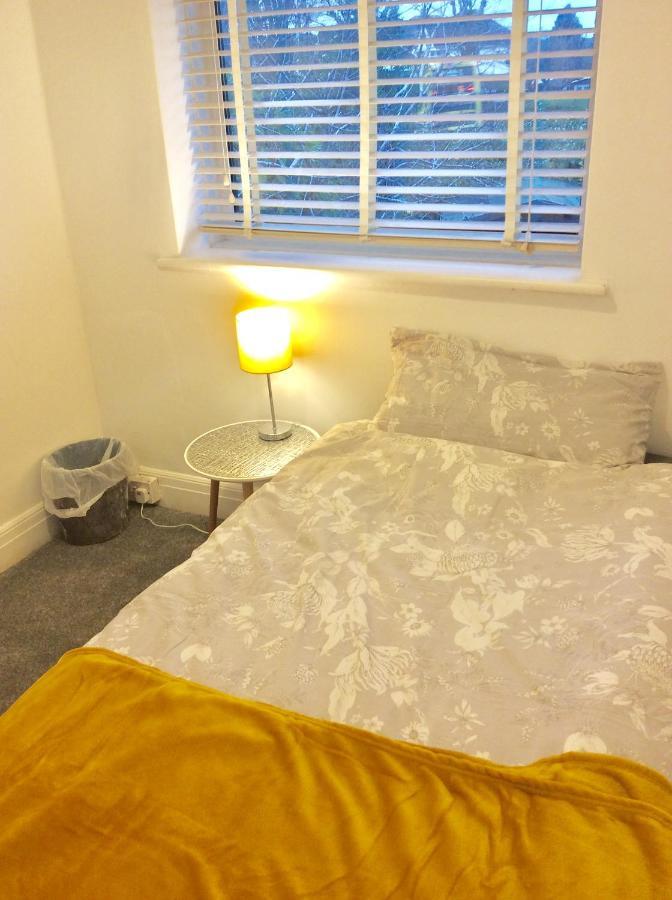 Leybourne Villa Борнмът Екстериор снимка